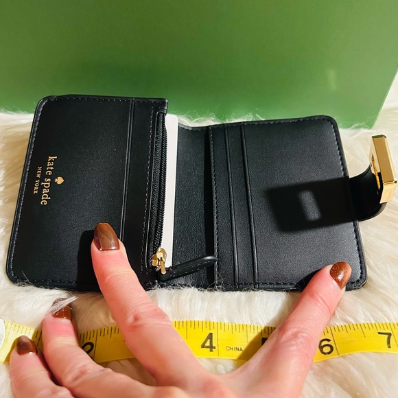 Kate Spade Tan and Black Cheetah Bifold Gold Kiss lock Wallet NWT - Picture 3 of 3